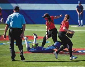 0522S_Softball_MAIN.jpg