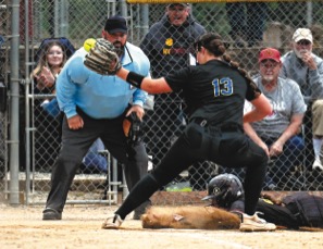 0528S_Softball1.jpg