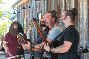 0626E_MusicGroup.jpg