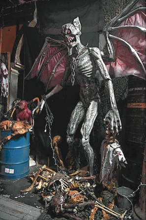 1022E_Nightmare2.jpg