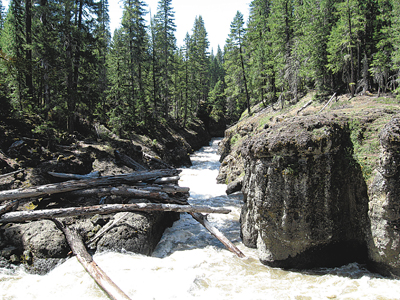 Southern Oregon Outdoors - Takelma Gorge a tear in the Upper Rogue